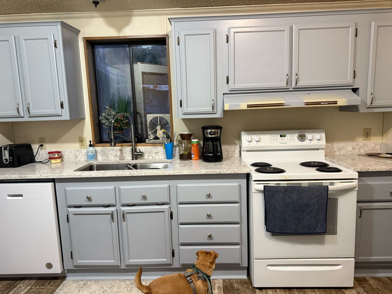 Modern Cabinet Makeover
