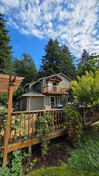 gray-house-exterior-painting-with-deck