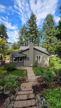 gray-home-exterior-painting-back-deck